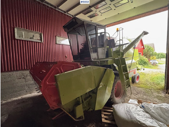 Moissonneuse-batteuse CLAAS Dominator