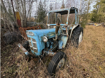 Tracteur agricole FORD