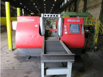 Machine à métaux
