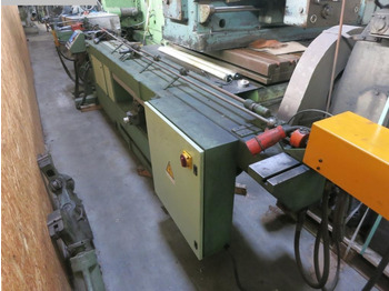 Machine à métaux