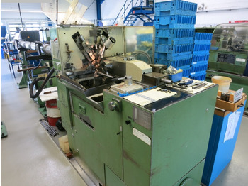 Machine à métaux