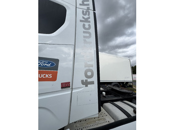 Aérodynamique/ Spoilers FORD