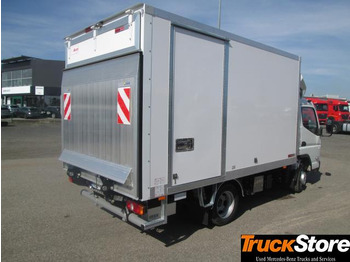 Fourgon grand volume FUSO Canter 3C15: photos 2