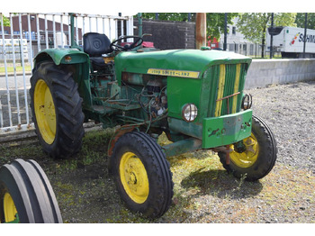 Tracteur agricole JOHN DEERE