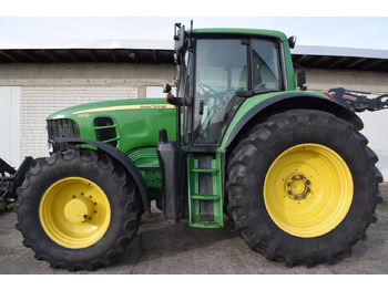 Tracteur agricole JOHN DEERE 7530