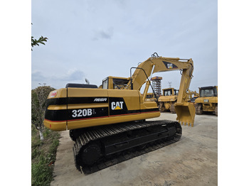 Pelle sur chenille CATERPILLAR 320BL: photos 3