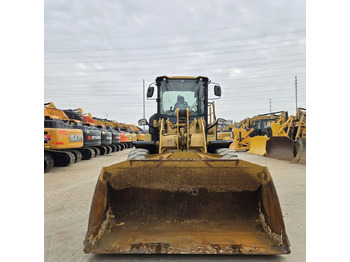 Chargeuse sur pneus CATERPILLAR 924K