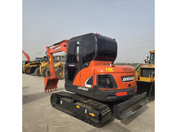Pelle sur chenille Doosan DX60: photos 3