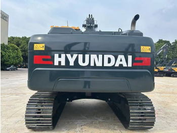 Pelle sur chenille HYUNDAI