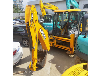 Tractopelle JCB 3CX: photos 3