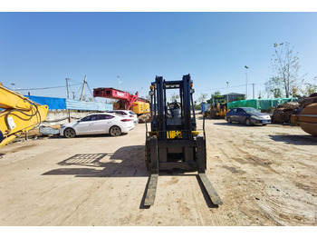 Chariot élévateur KOMATSU
