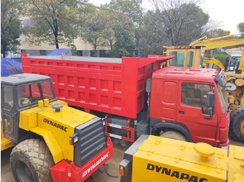 Camion benne SINOTRUK HOWO
