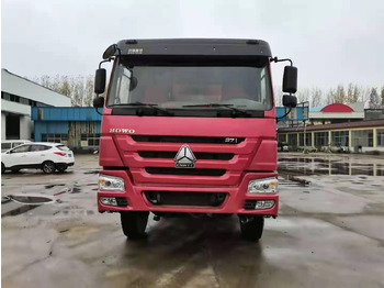 Camion benne SINOTRUK HOWO