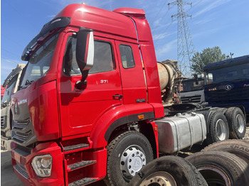 Tracteur routier SINOTRUK