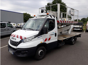 Camion avec nacelle IVECO Daily 35s14