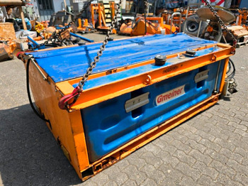 Epandeur de sable UNIMOG