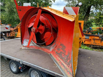 Souffleuse à neige UNIMOG