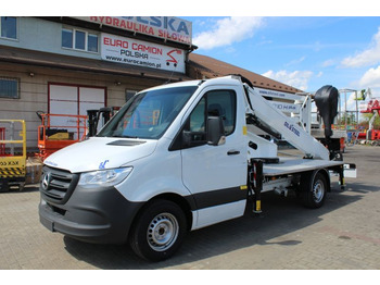 Camion avec nacelle OIL&STEEL