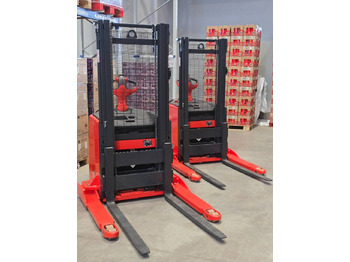 Chariot à mât rétractable neuf Linde L 14 AS AP Li-ION NEW UNUSED: photos 2 Chariot à mât rétractable neuf Linde L 14 AS AP Li-ION NEW UNUSED: photos 2