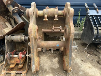 Attache rapide Attache rapide mécanique Morin M7: photos 3 Attache rapide Attache rapide mécanique Morin M7: photos 3