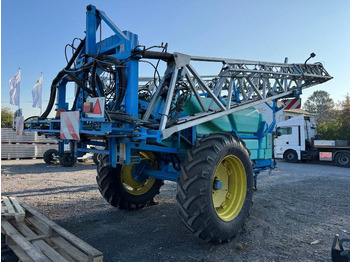 Pulvérisateur traîné BERTHOUD MAXXOR 40: photos 3 Pulvérisateur traîné BERTHOUD MAXXOR 40: photos 3