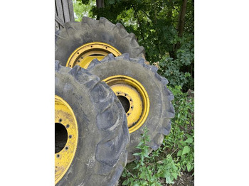Tracteur agricole JOHN DEERE 6910: photos 4