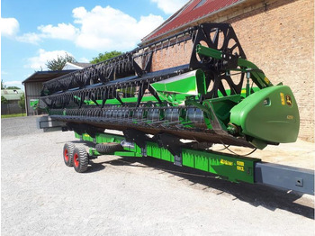 Moissonneuse-batteuse JOHN DEERE T660: photos 4