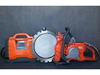 Outil/ Équipement HUSQVARNA