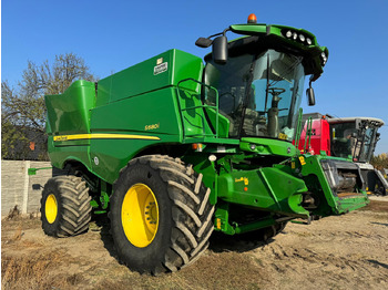 Moissonneuse-batteuse JOHN DEERE S680