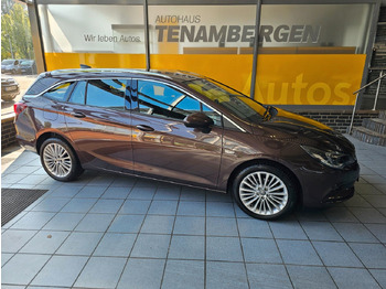 Voiture OPEL