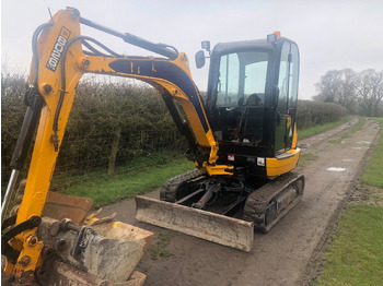 Mini pelle JCB 8026