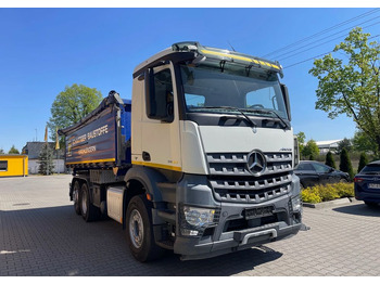 Camion benne MERCEDES-BENZ Arocs 2545