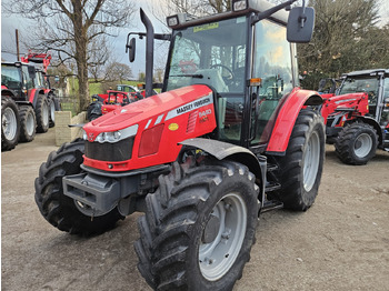 Tracteur agricole 2013 MF 5440 4wd tractor, Very Nice.: photos 2