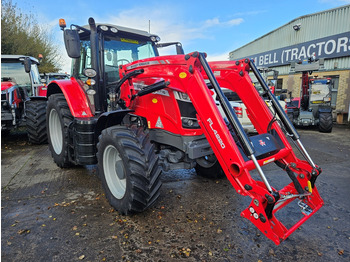 Tracteur agricole