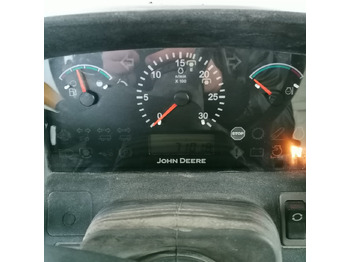Tracteur agricole JOHN DEERE 5070 M: photos 5