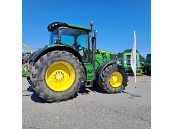 Tracteur agricole JOHN DEERE  6210R: photos 3 Tracteur agricole JOHN DEERE  6210R: photos 3