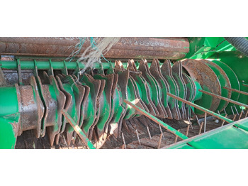 Presse à balles rondes JOHN DEERE 960: photos 5
