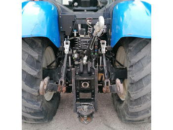 Tracteur agricole NEW HOLLAND 6090: photos 4