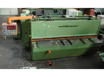Machine à métaux