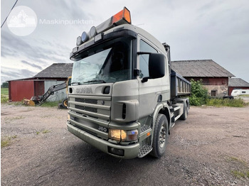 Camion ampliroll SCANIA P124