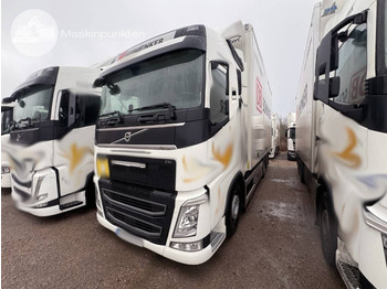 Camion fourgon VOLVO FH 500