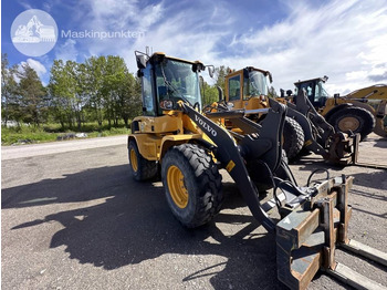 Chargeuse sur pneus Volvo L 35 G: photos 5