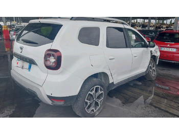 Voiture DACIA DUSTER II 1.5 BLUEDCI 115: photos 4 Voiture DACIA DUSTER II 1.5 BLUEDCI 115: photos 4