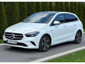 Berline MERCEDES-BENZ