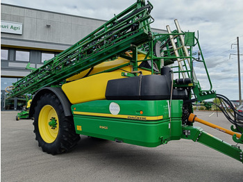Pulvérisateur traîné JOHN DEERE