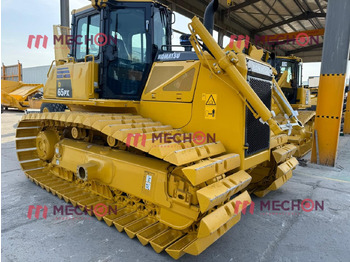 Engins de chantier KOMATSU D65