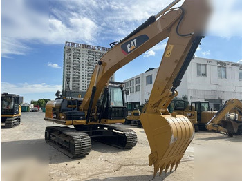 Pelle sur chenille CATERPILLAR 320D: photos 3