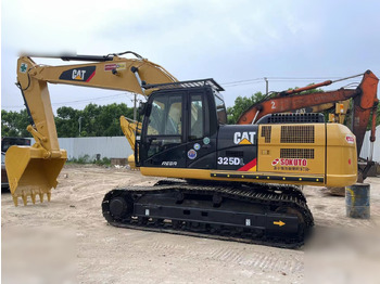 Pelle sur chenille CATERPILLAR 325DL