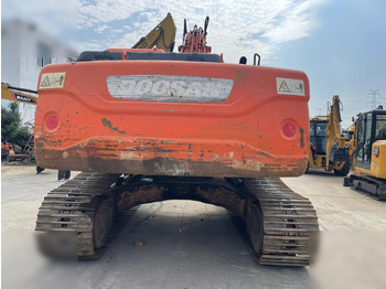 Pelle sur chenille DOOSAN DX225 LCA: photos 5