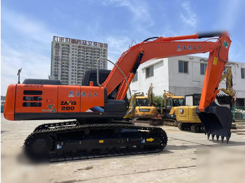 Pelle sur chenille HITACHI ZX200